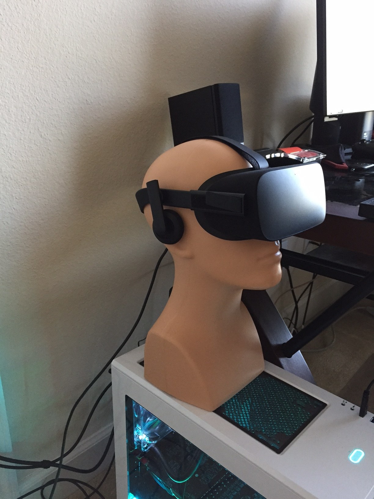 How to Store Oculus Rift and Oculus Touch