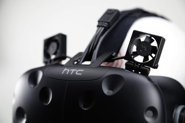 6 Must Accessories for HTC Vive | VRborg.com