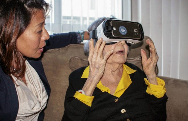 vr therapy elderly and stroke