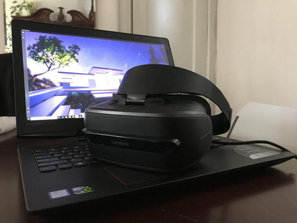 Lenovo-Explorer-mixed reality headset 2